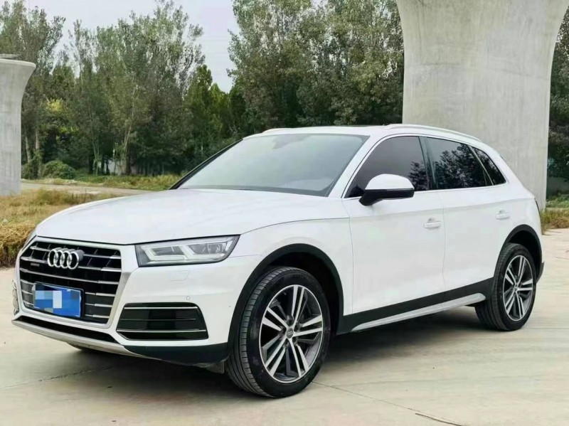 济宁19年奥迪Q52