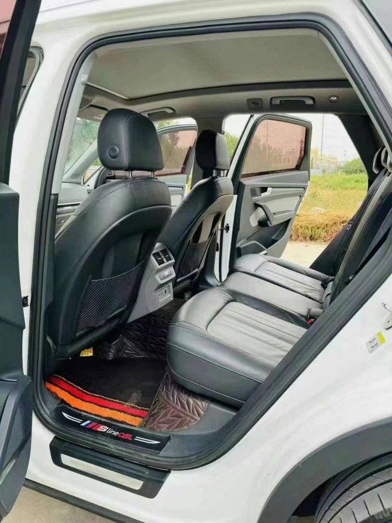 济宁19年奥迪Q55