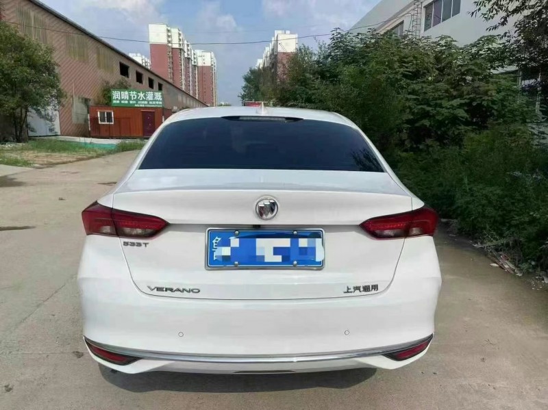 济宁22年别克威朗2