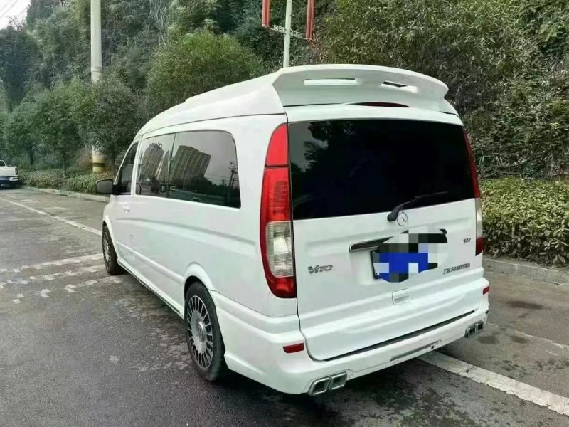 烟台16年奔驰威霆5