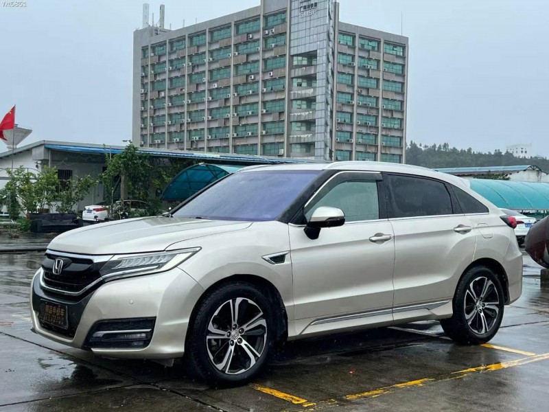 东莞17年本田URV3