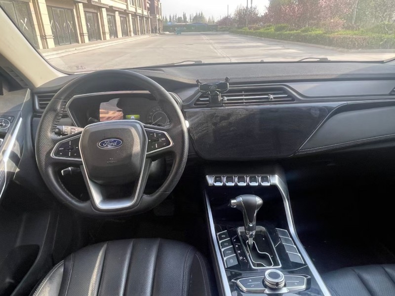 邢台21年福特领界6