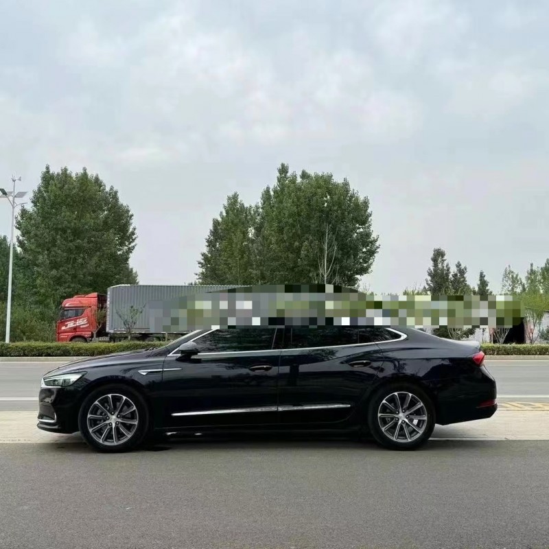 枣庄21年别克君越7