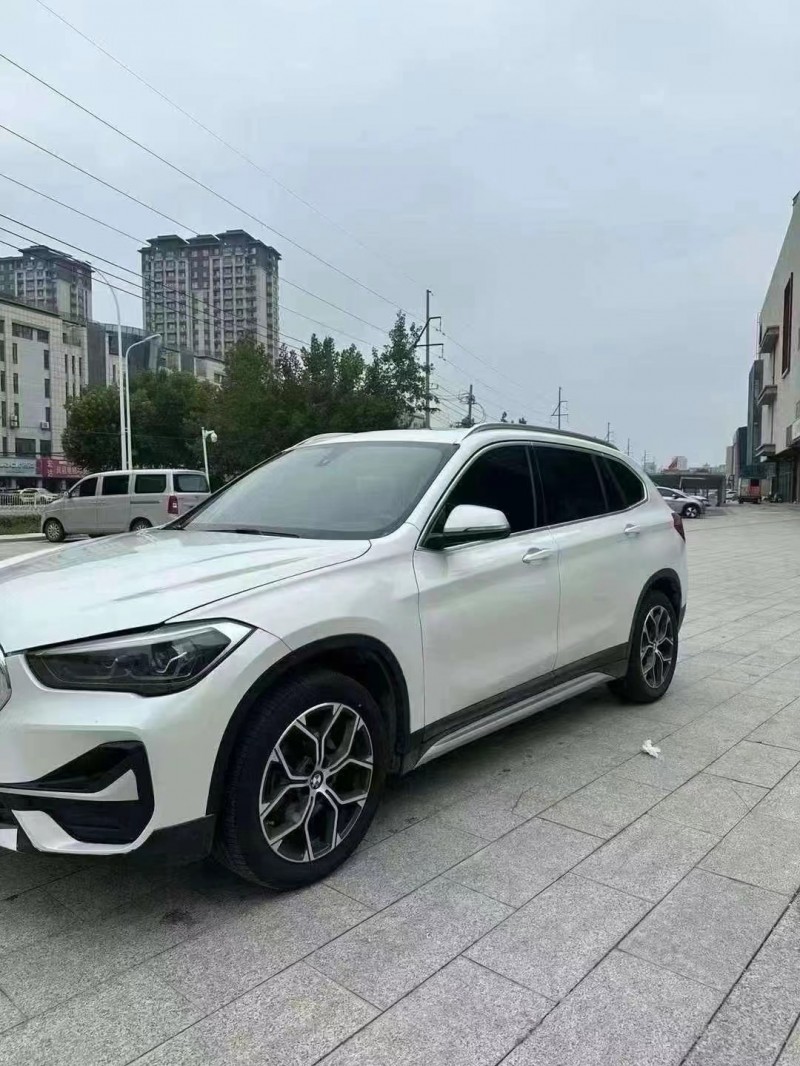 青岛22年宝马X13