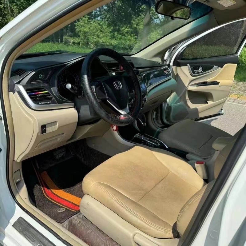 枣庄16年本田凌派4