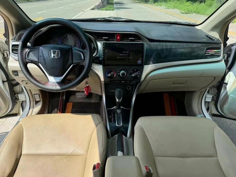 枣庄16年本田凌派6
