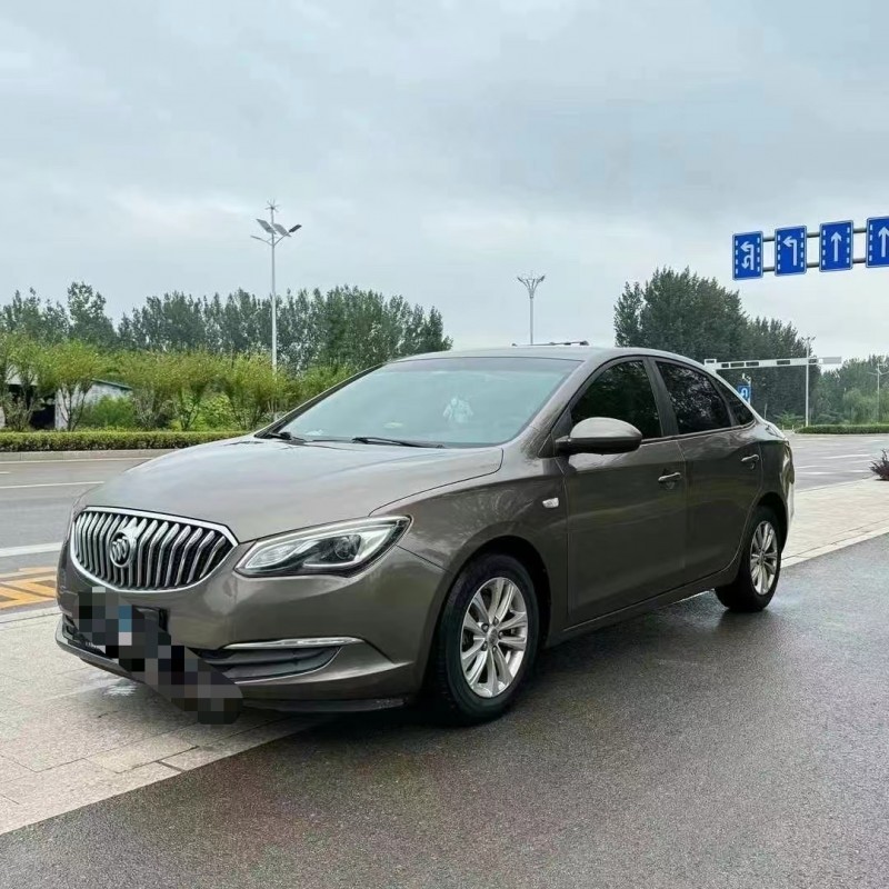 枣庄15年别克英朗2