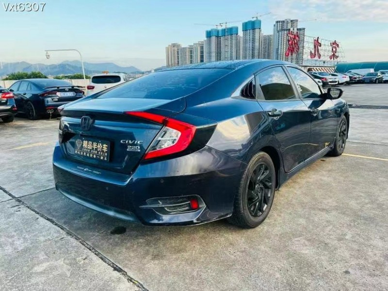 东莞18年本田思域5