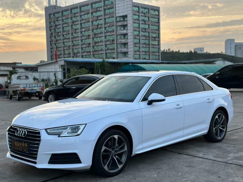 东莞17年奥迪A4L3