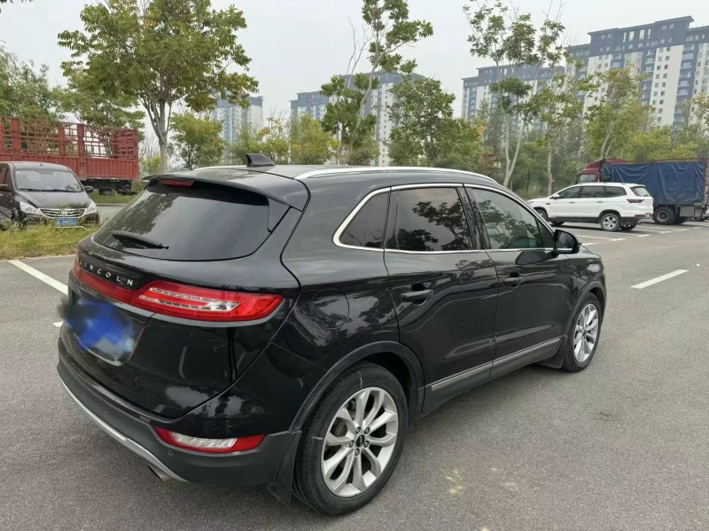 濰坊15年林肯MKC5