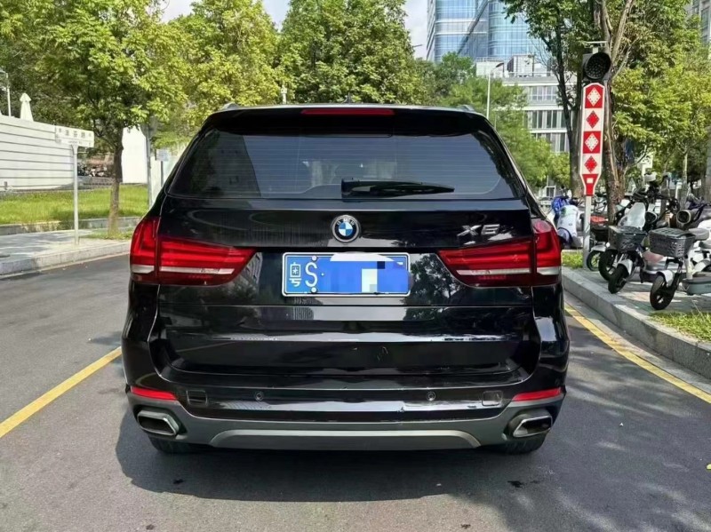 深圳18年宝马X59