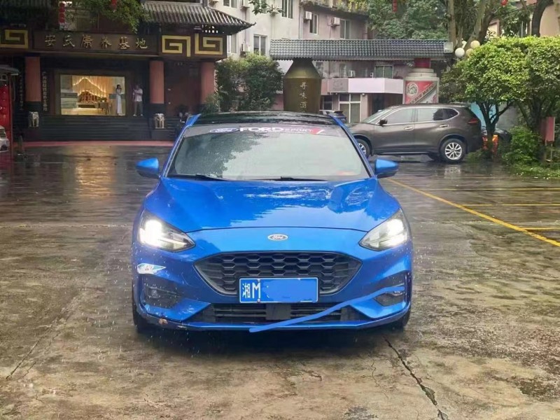 深圳20年福特福克斯1