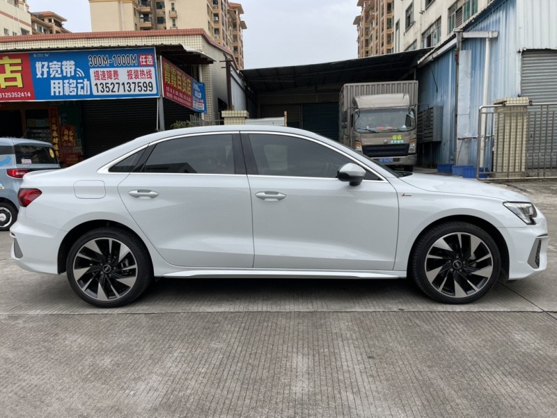 中山22年奥迪A32