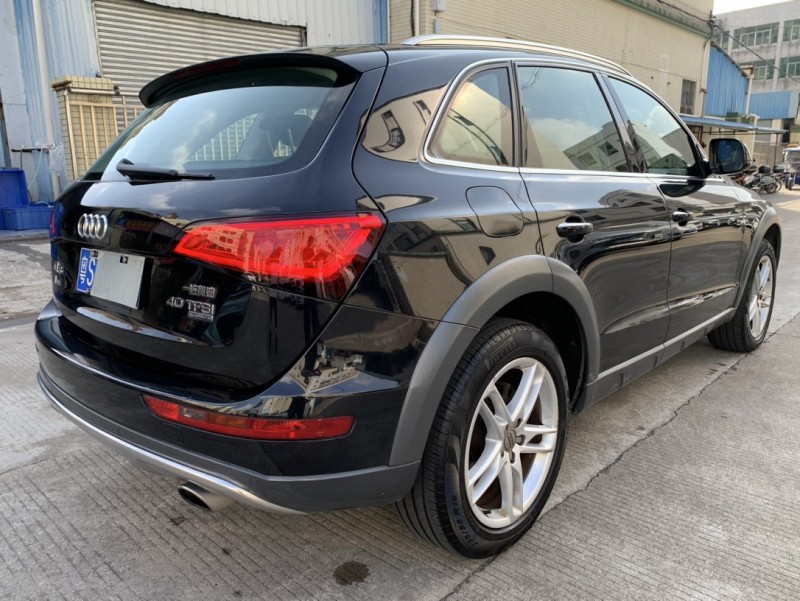 中山19年奥迪Q54