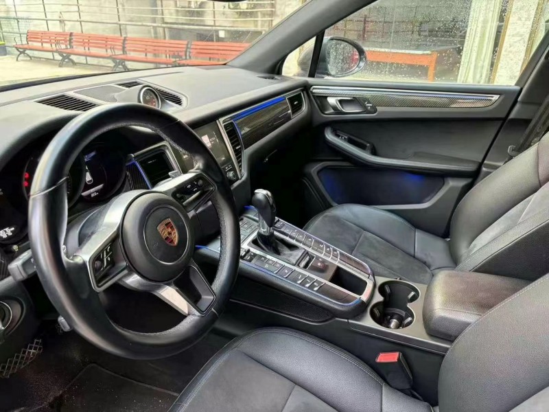 襄陽18年保時捷Macan5