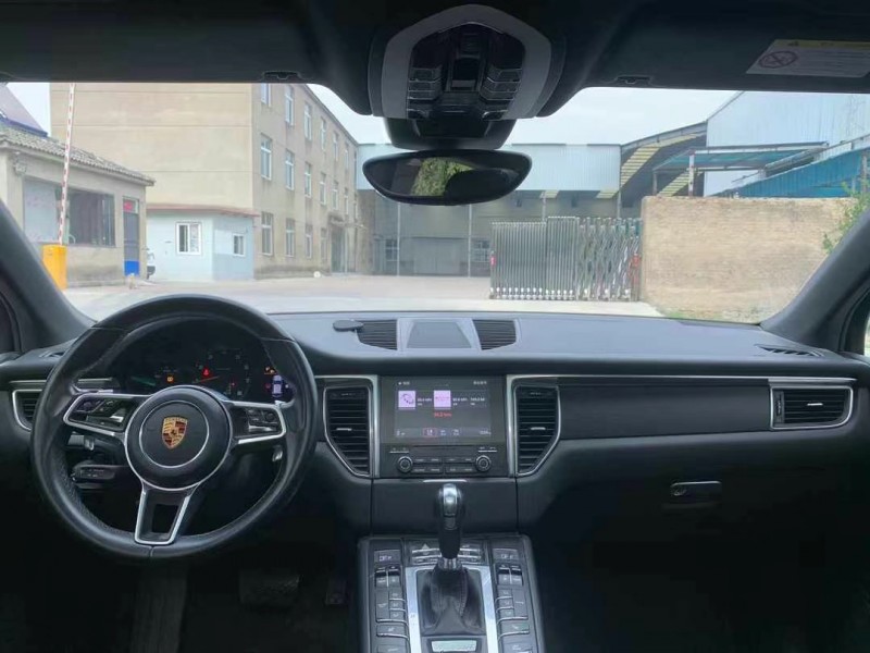 徐州13年保时捷Macan5