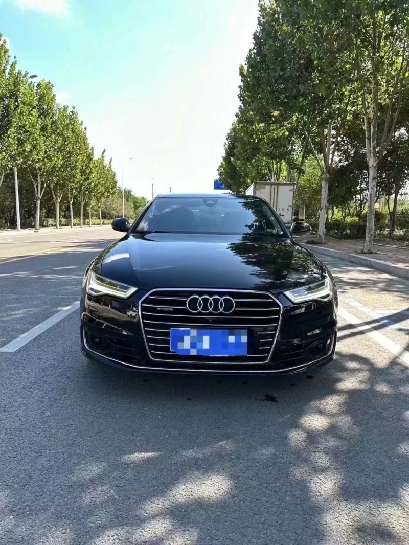 青岛17年奥迪A6L1
