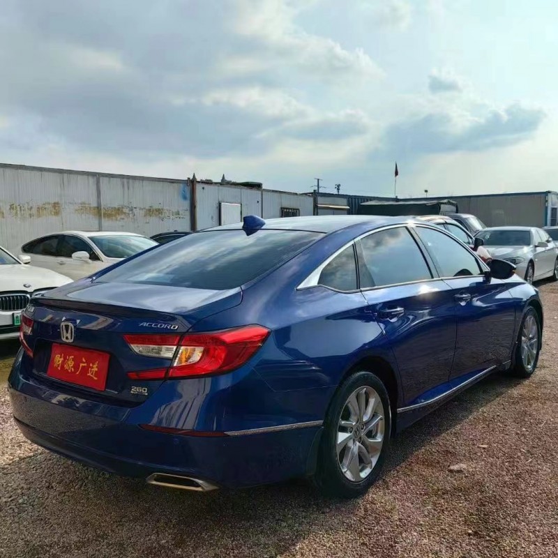 济宁20年本田雅阁4