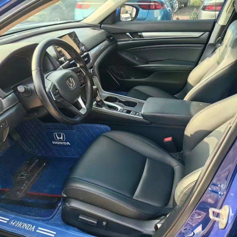 济宁20年本田雅阁8