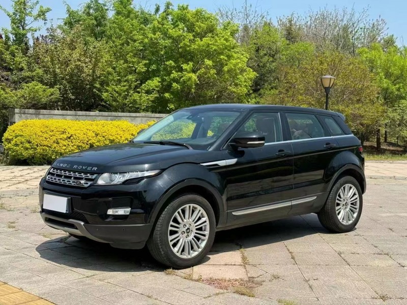 济宁14年路虎极光3