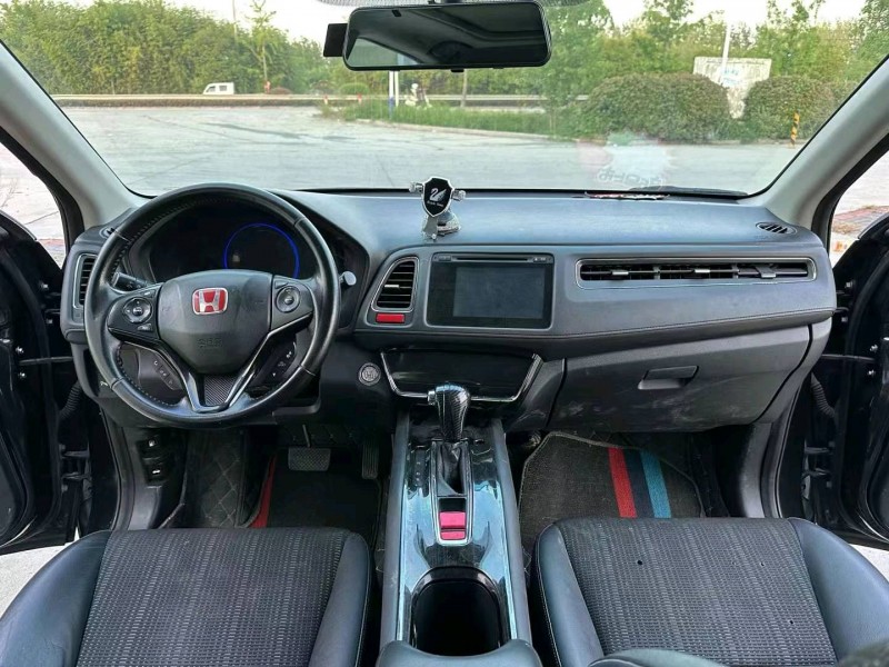 徐州15年本田缤智5