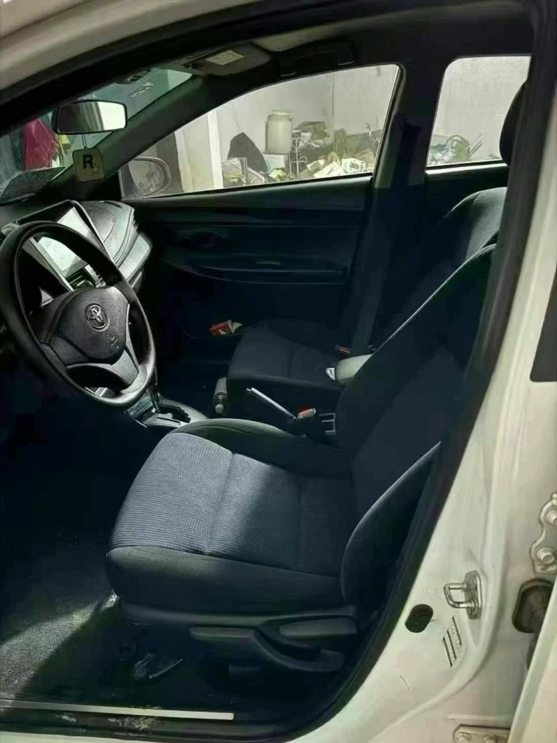 济宁19年丰田YARiS L 致炫3