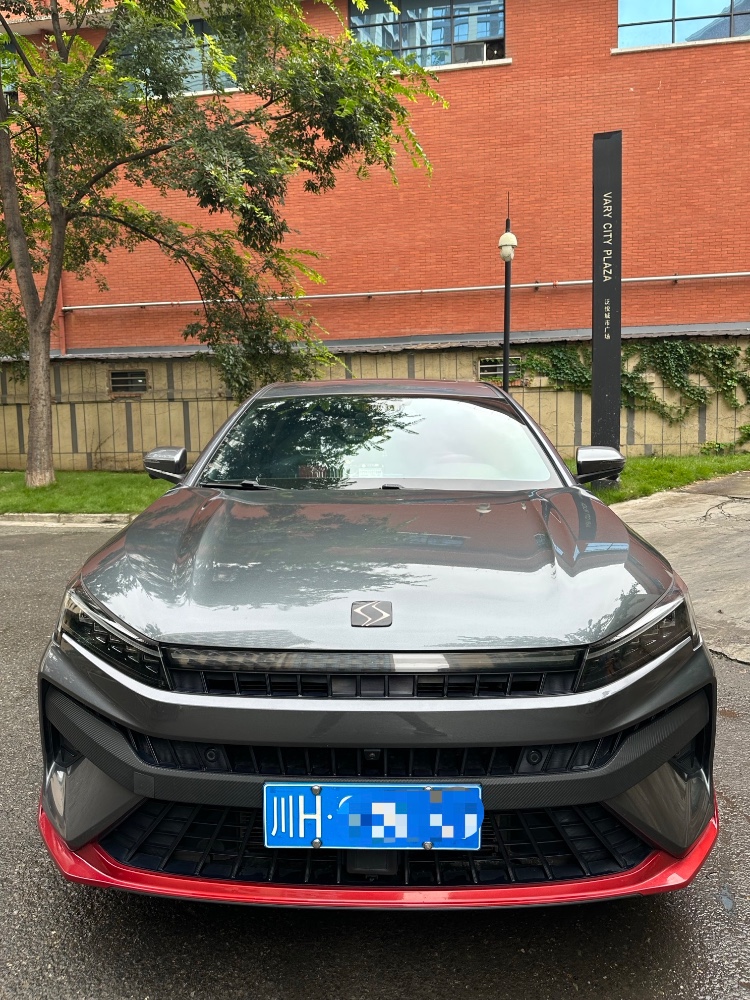 成都22年大众思皓1