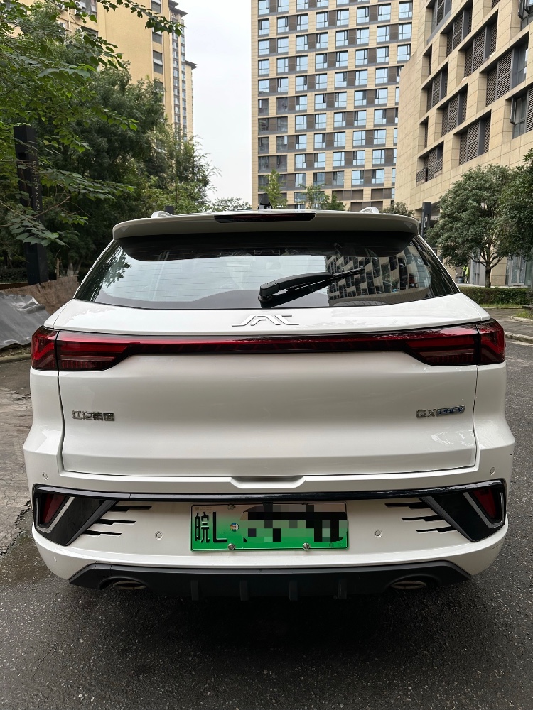 成都24年江淮QX9