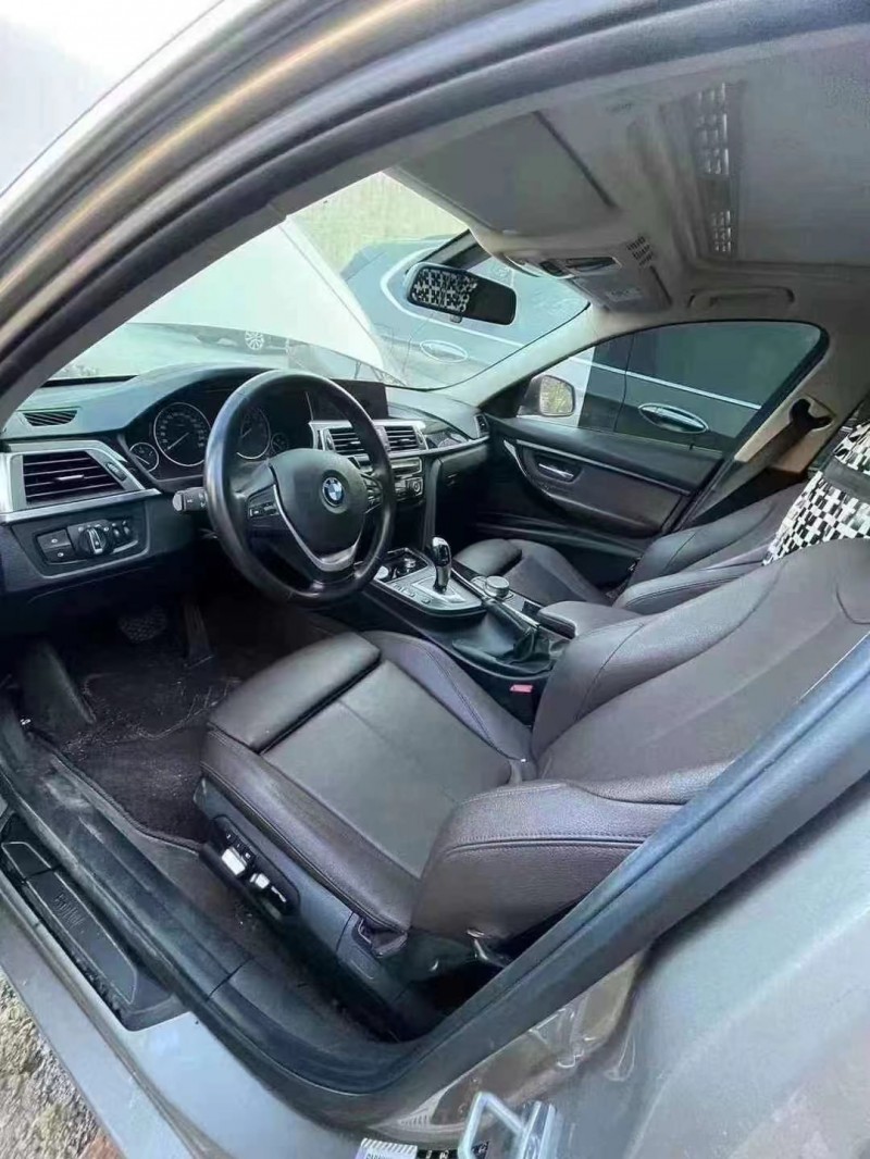 淮安19年寶馬3系4