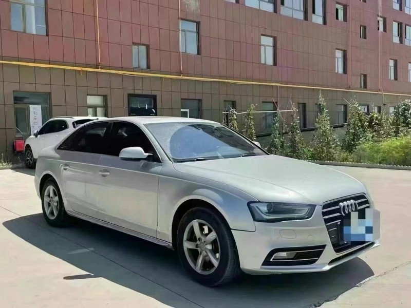 泰安13年奧迪A4L3
