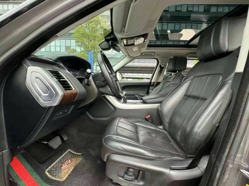 东莞19年路虎揽胜运动5