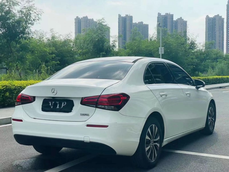 东莞20年奔驰A7