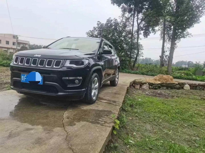 成都19年Jeep指南者3