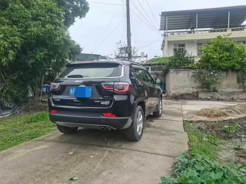 成都19年Jeep指南者8