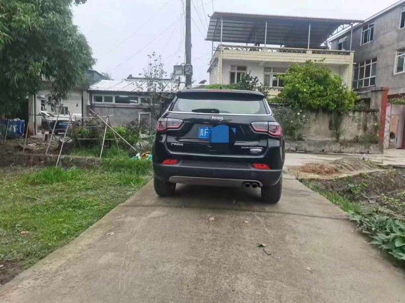 成都19年Jeep指南者9