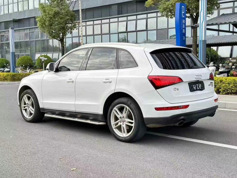 东莞13年奥迪Q58