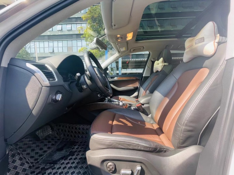 东莞16年奥迪Q56