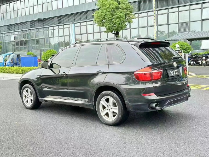 清遠10年寶馬X58