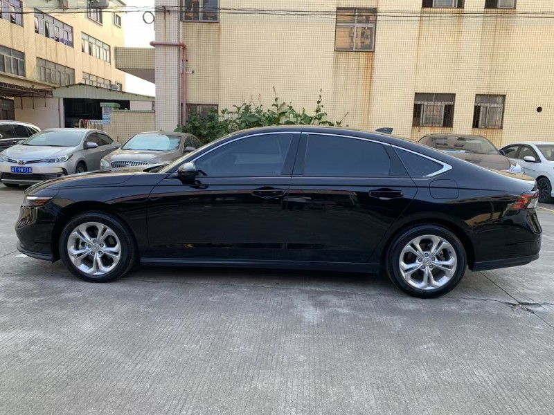 中山23年本田雅阁3