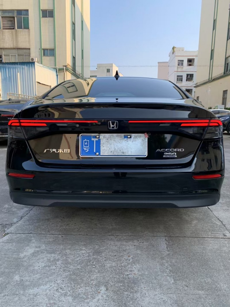 中山23年本田雅阁9