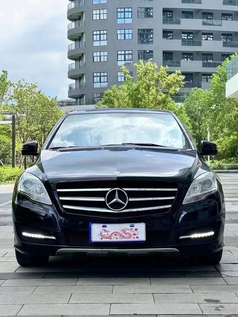 佛山17年奔驰R1