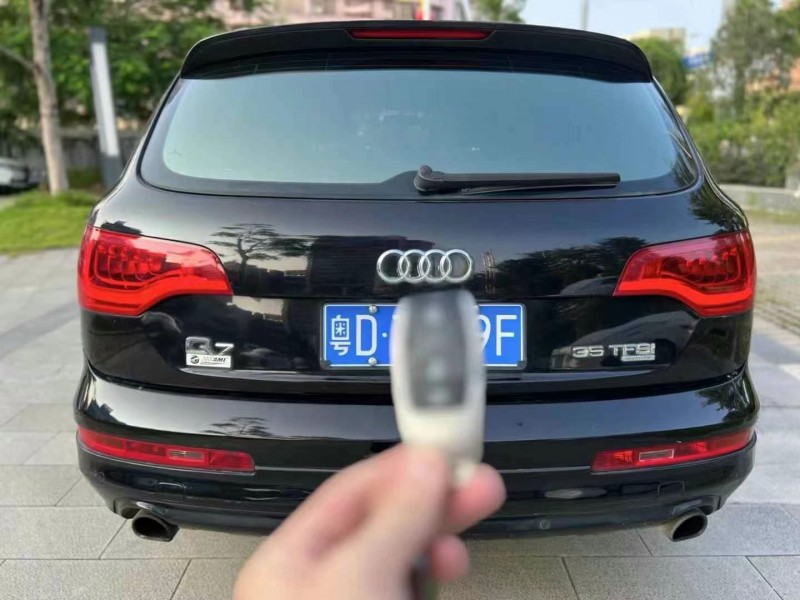 广州15年奥迪Q79