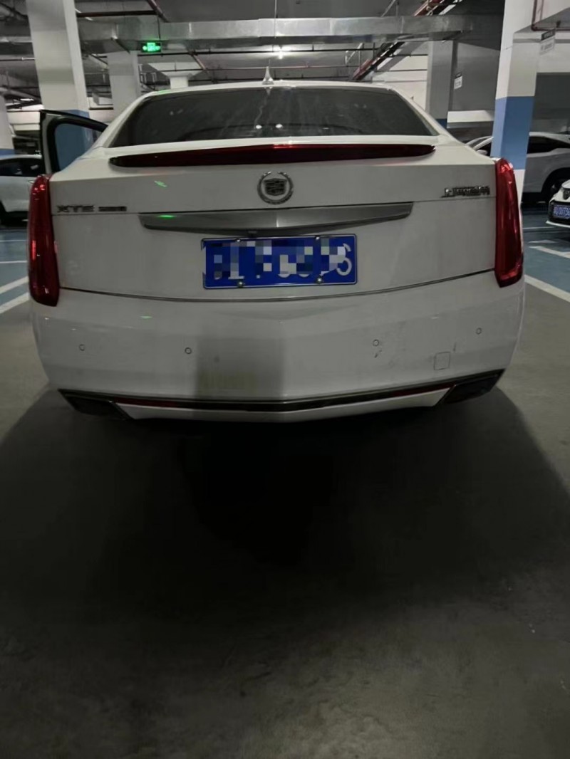 东莞15年凯迪拉克XTS6