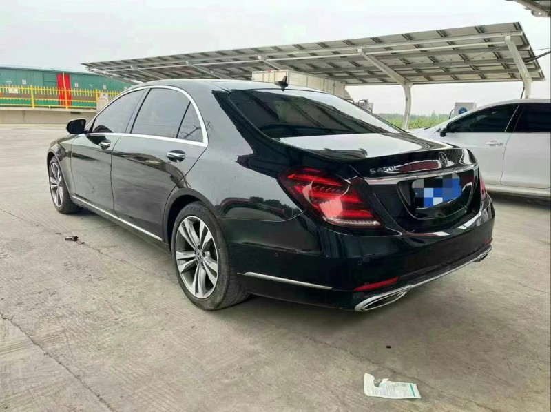 保定19年奔驰S8