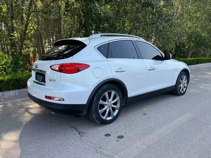 日照13年英菲尼迪QX504