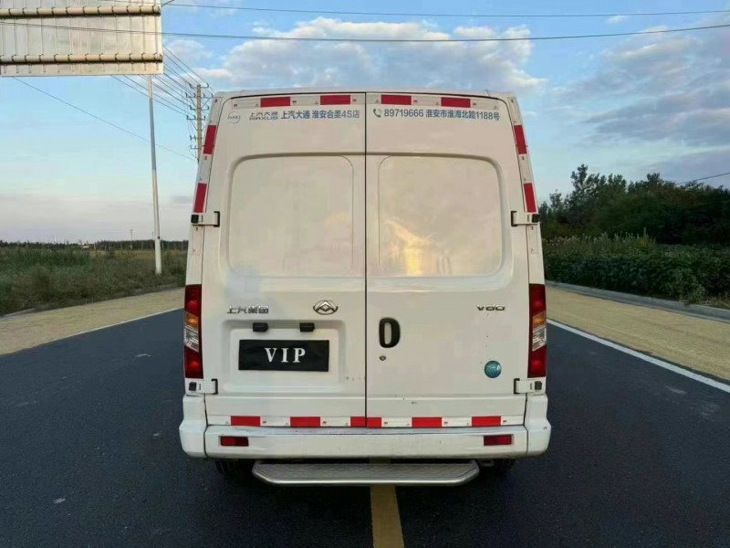 徐州22年大通V807