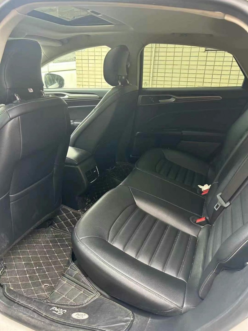 中山20年福特蒙迪欧4