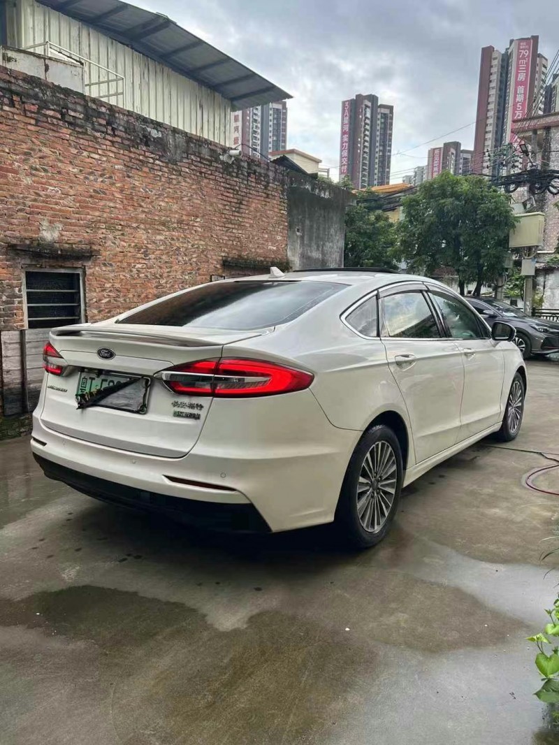 中山20年福特蒙迪欧9