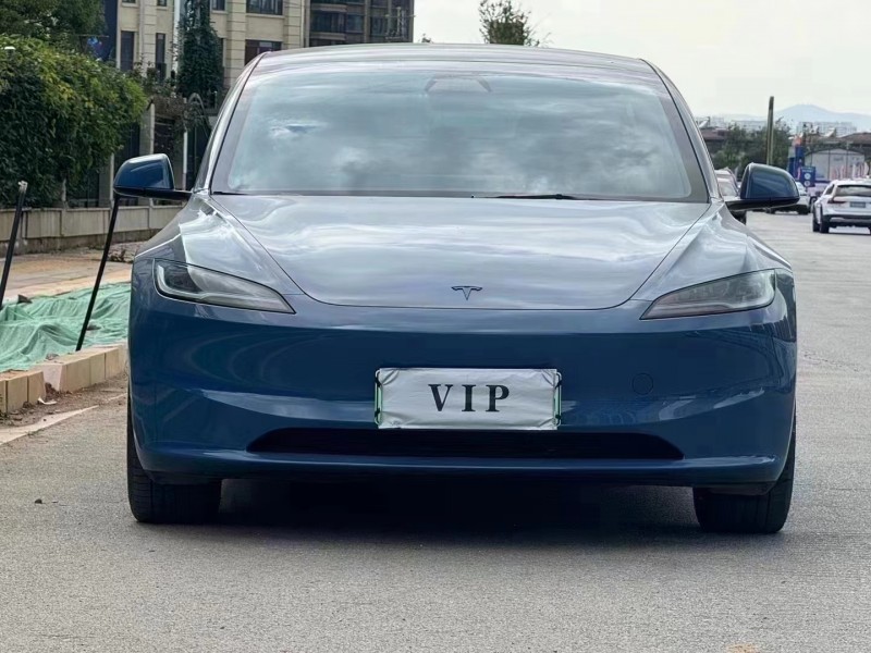 昆明24年特斯拉MODEL 31