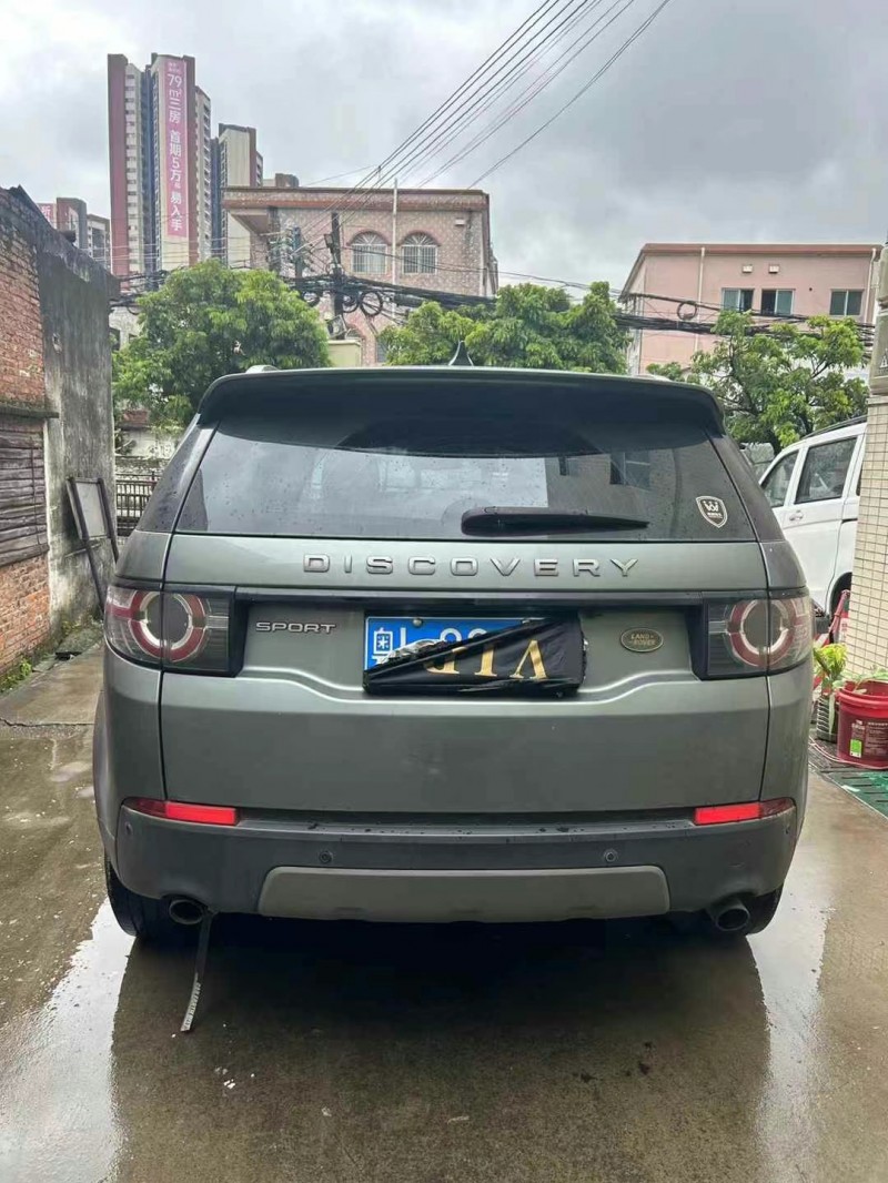 中山18年路虎发现神行7